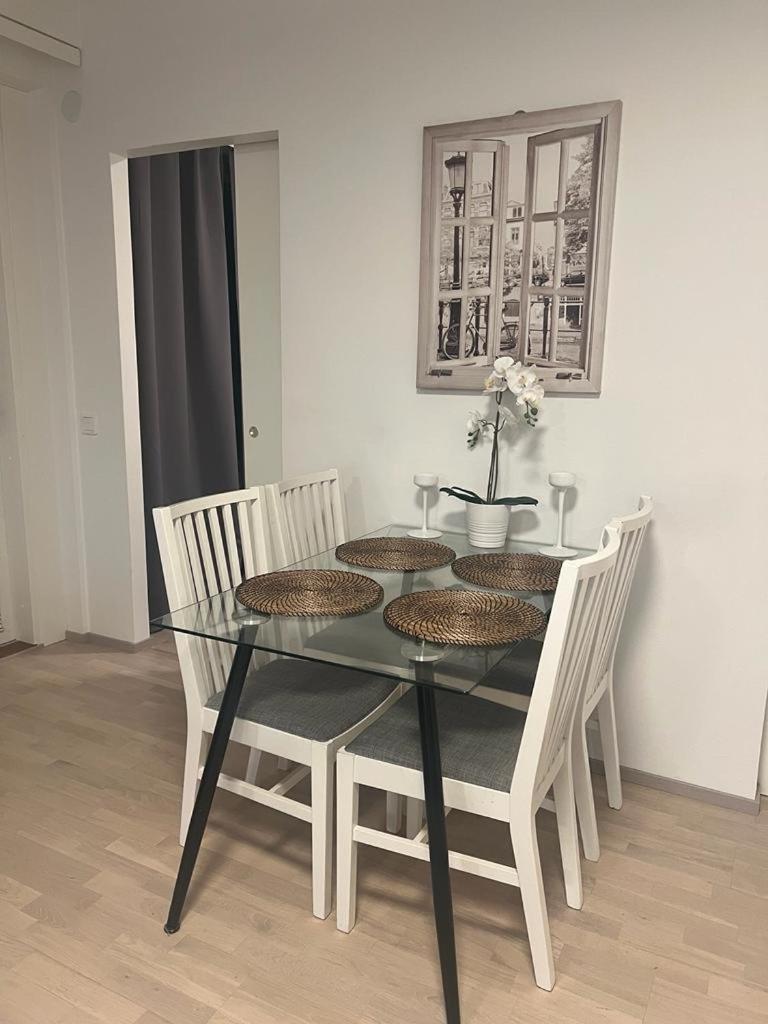 Modern City Apartment With Sauna Nearby The Airport Vantaa Exterior photo